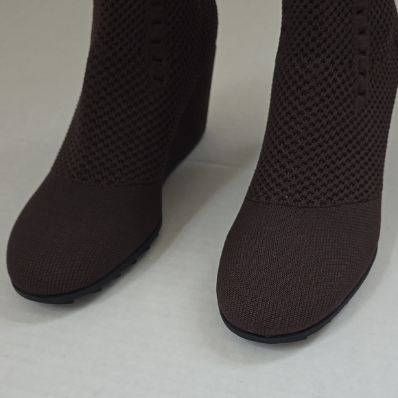 Eileen Fisher Kasana Knit Brown Boots sz 7 - Picture 6 of 15